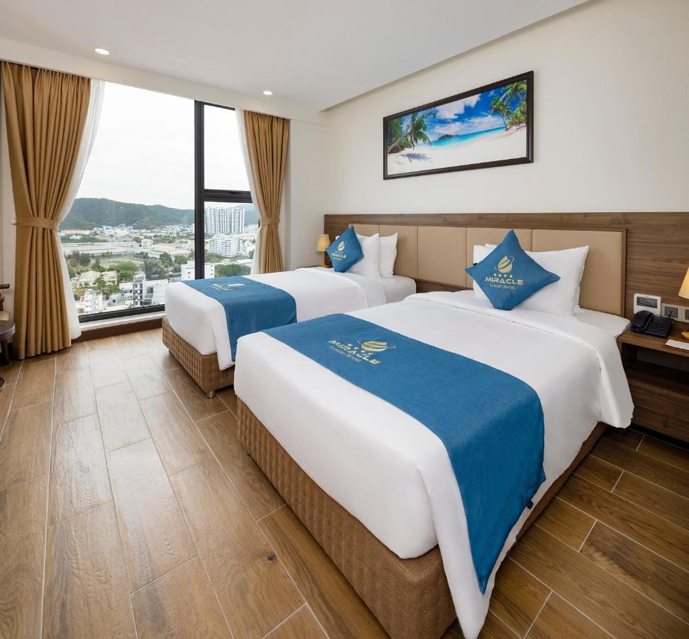 Miracle Luxury Nha Trang Hotel ภายนอก รูปภาพ