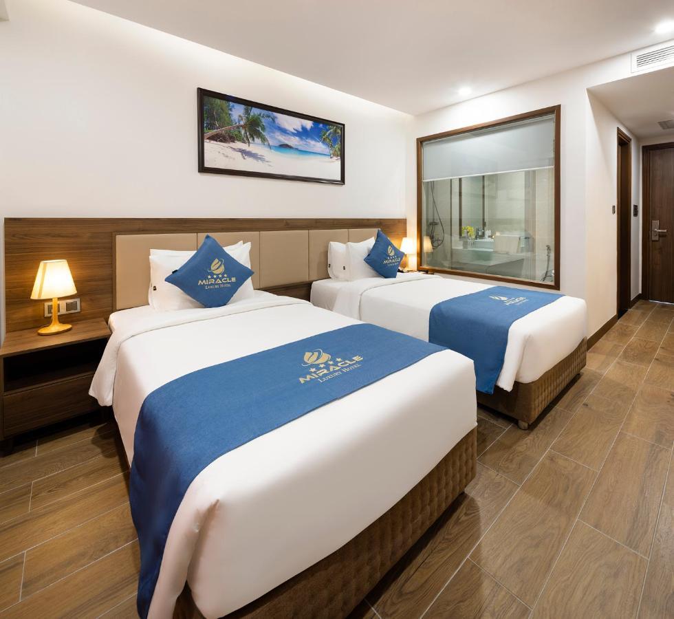 Miracle Luxury Nha Trang Hotel ภายนอก รูปภาพ
