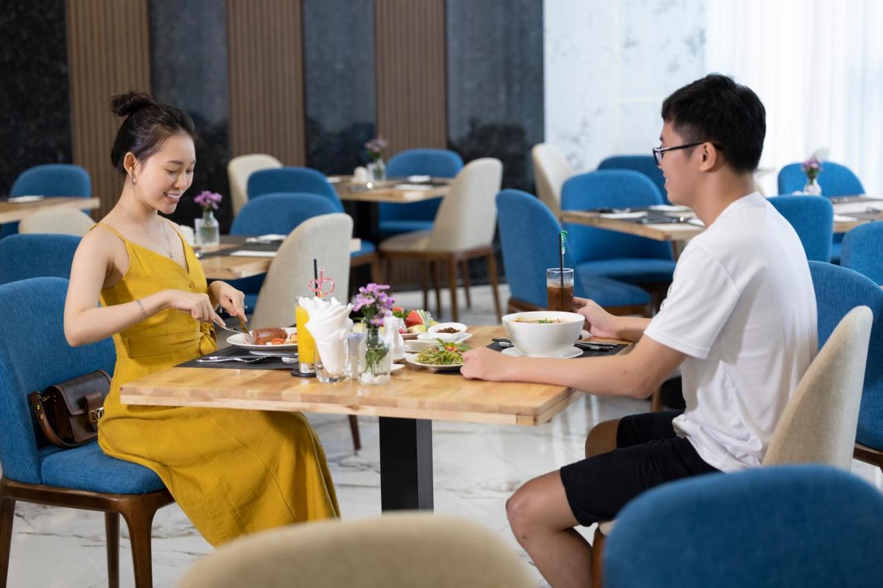 Miracle Luxury Nha Trang Hotel ภายนอก รูปภาพ